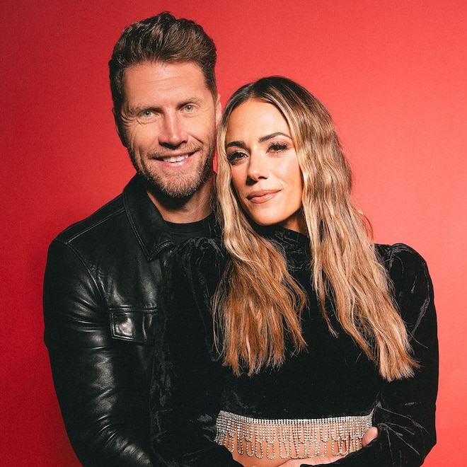 Jana Kramer Clarifies Claim Her Husband Forbid Her From Sex Scenes | 98.5 KISS-FM